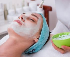 Facial | Realizamos tratamento de toxina botulínica, preenchimento, bioestimulador de colágeno, entre outros. Venha conhecer nossos serviços.